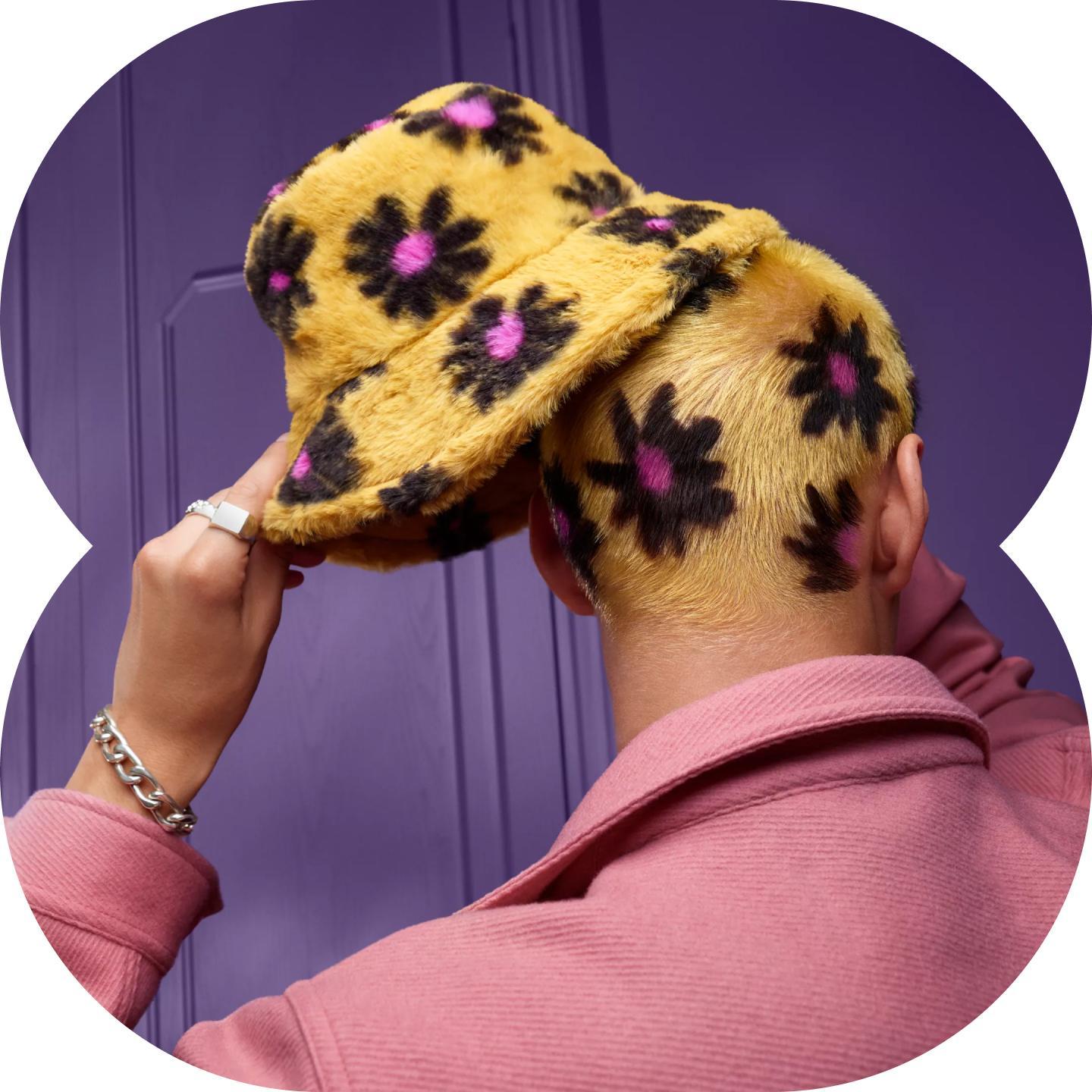 Blommig hatt