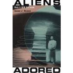 Aliens Adored (Heftet, 2004)