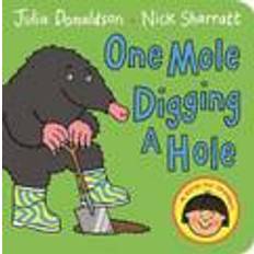 One Mole Digging A Hole (Kartonert, 2015)