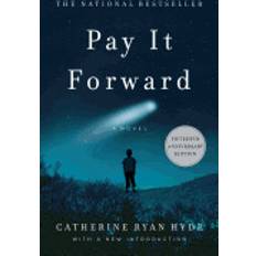 Books pay it forward (Paperback, 2014)