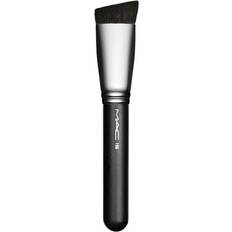 MAC Cosmetic Tools MAC 196 Synthetic Slanted Flat Top Foundation Brush
