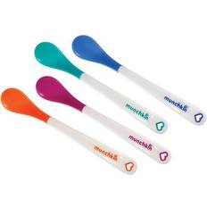 Barnebestikk på salg Munchkin White Hot Infant Spoons 4-pack