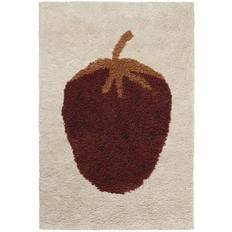 Røde Tekstiler Ferm Living Fruiticana Tufted Strawberry Rug 120x180cm
