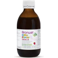 Forkjølelse - Hoste Reseptfrie legemidler Bronwel Kids + Family Strawberry 240ml Løsning