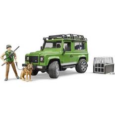 Jeeper Bruder Land Rover Defender Station Wagon with Forester & Dog 02587