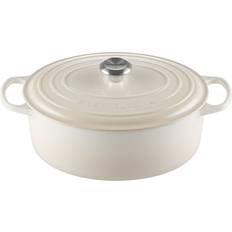 Le Creuset Meringue Signature Cast Iron Oval with lid 1.664 gal