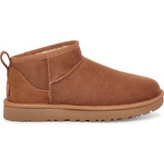 Slip-On Ankle Boots UGG Classic Ultra Mini - Chestnut