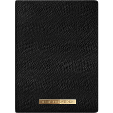 Reisepasshüllen iDeal of Sweden Saffiano Passport Cover - Black