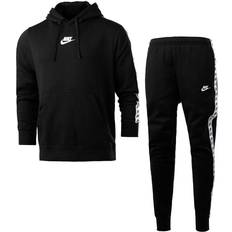 https://www.klarna.com/sac/product/232x232/3003969121/Nike-Sportswear-Sport-Essentials-Fleece-Tracksuit-Men-Black-White.jpg?ph=true