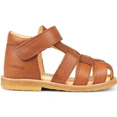 Angulus Barnesko Angulus Sandal with Closed Toe and Velcro - Cognac