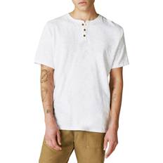 https://www.klarna.com/sac/product/232x232/3004390617/Lucky-Brand-Linen-Henley-T-shirt-Bright-White.jpg?ph=true