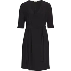 Kiyonna Essential Wrap Dress Plus Size - Black Noir