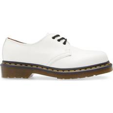 42 ½ Derby Dr. Martens 1461 Classic - White