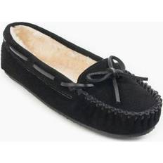 Minnetonka Shoes Minnetonka Cally - Black