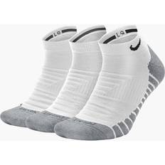 Nike Everyday Max Cushioned No show Socks (3 Pack)