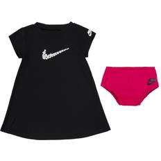 M Dresses Children's Clothing Nike Girls' Infant Sportswear Daisy T-Shirt Dress Black/White Mo