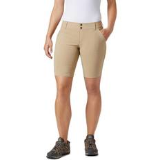 Beige - Damen Shorts Columbia Women’s Saturday Trail Long Shorts - British Tan