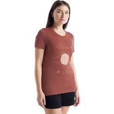 Icebreaker Women's Merino Tech Lite II Short Sleeve T-Shirt Moon Sonnet Grape 100% Merino Wool Grape