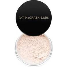 Powders Pat McGrath Labs Sublime Perfection Blurring Under-Eye Powder Medium