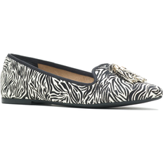 Hush Puppies Low Shoes Hush Puppies Sadie Tassel Slip-On (Women's) Zebra/White W