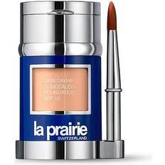 La Prairie Foundations La Prairie Skin Caviar Concealer + Foundation SPF15 NC 10 Porcelain Blush