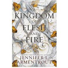 A Kingdom of Flesh and Fire - Blood and Ash (Hardcover, 2021)