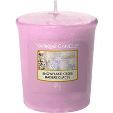 Yankee Candle Snowflake Kisses Duftkerzen 49g