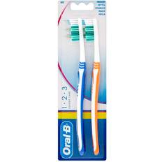Tannbørster, Tannkremer & Munnskyll Oral-B Toothbrush Classic Care Medium Twin Pack