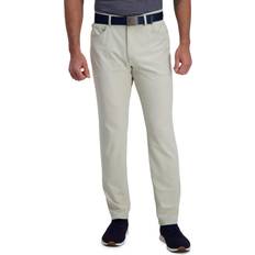 Haggar The Active Series Slim Fit Flat Front 5-Pocket Tech Pant 32x30