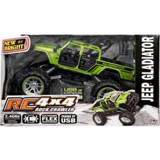 New Bright 1:14 R/C 4X4 Jeep Gladiator Rock Crawler, Green