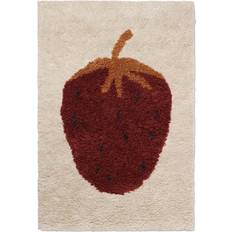 Røde Tekstiler Ferm Living Fruiticana Tufted Strawberry Rug 80x120cm