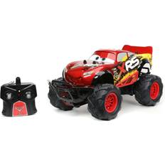 Jada Toys Disney Pixar Cars 3 Lightning McQueen Die-cast Car with Tire Rack  (99751)