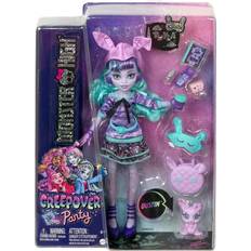 Mattel Monster High Twyla with Pet Dustin Creepover Party