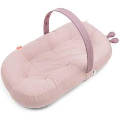 Kun trekket Babynests Done By Deer Cozy Lounger with Activity Arch Raffi
