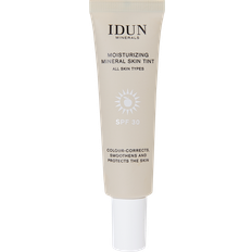 Tuber CC-creams Idun Minerals Moisturizing Mineral Skin Tint SPF30 Kungsholmen Light/Medium