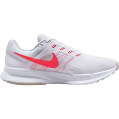 Nike Run Swift 3 M
