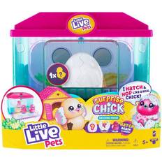 Little Live Pets Spielzeuge Little Live Pets Surprise Chick Küken-Spielset; Niedliches, interaktives Küken mit Spielzeug-Brutkasten mit herunterklappbarer Wand und Tragegriff