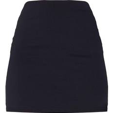 PrettyLittleThing Stretch Woven Basic High Rise Micro Mini Skirt - Black