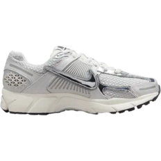 Nike Women Shoes Nike Zoom Vomero 5 W - Photon Dust/Metallic Silver
