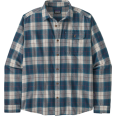 Patagonia Men's Long-Sleeved Cotton in Conversion Lightweight Fjord Flannel Shirt - Beach Plaid/Tidepool Blue