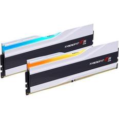 DDR5 - Hvite RAM minne G.Skill Trident Z5 RGB White DDR5 6000MHz 2x32GB (F5-6000J3636F32GX2-TZ5RW)