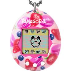 Plastic Interactive Pets Tamagotchi Original Berry Delicious