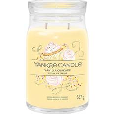 Einrichtungsdetails Yankee Candle Signature Vanilla Cupcake Large Double Wicks Wax Blend Duftkerzen 567g