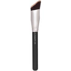 MAC Smooth-Edge All Over Face Brush 171S