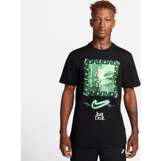 Liverpool FC T-shirts Nike Liverpool DNA T-Shirt Black