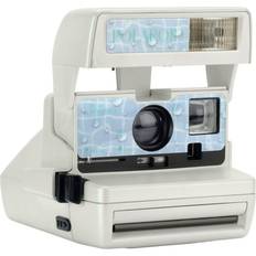 Instant Cameras Polaroid 600 Redesigned Built to Last Instant Film Camera Pearlescent Ivory