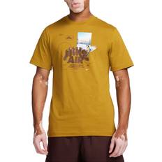 Nike T-shirts & Tank Tops Nike Men's Sportswear T-Shirt in Brown, FJ1101-716
