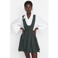 Grün - Herren Kleider Trendyol Collection Khakifarbenes Gilet-Kleid mit Knöpfen TWOAW21EL1163