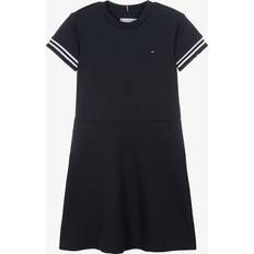 Jersey Kleider Tommy Hilfiger Essential geripptes Fit-and-Flare-Kleid DESERT SKY