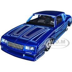 Maisto Model Kit Maisto 1:24 Design 1986 Chevy Monte Carlo Lowrider, Blue